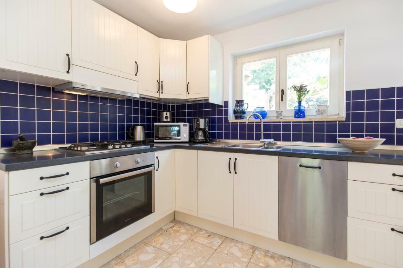 Casa Flora 3-Minutes' Walk From The Beach Novigrad Istria Εξωτερικό φωτογραφία