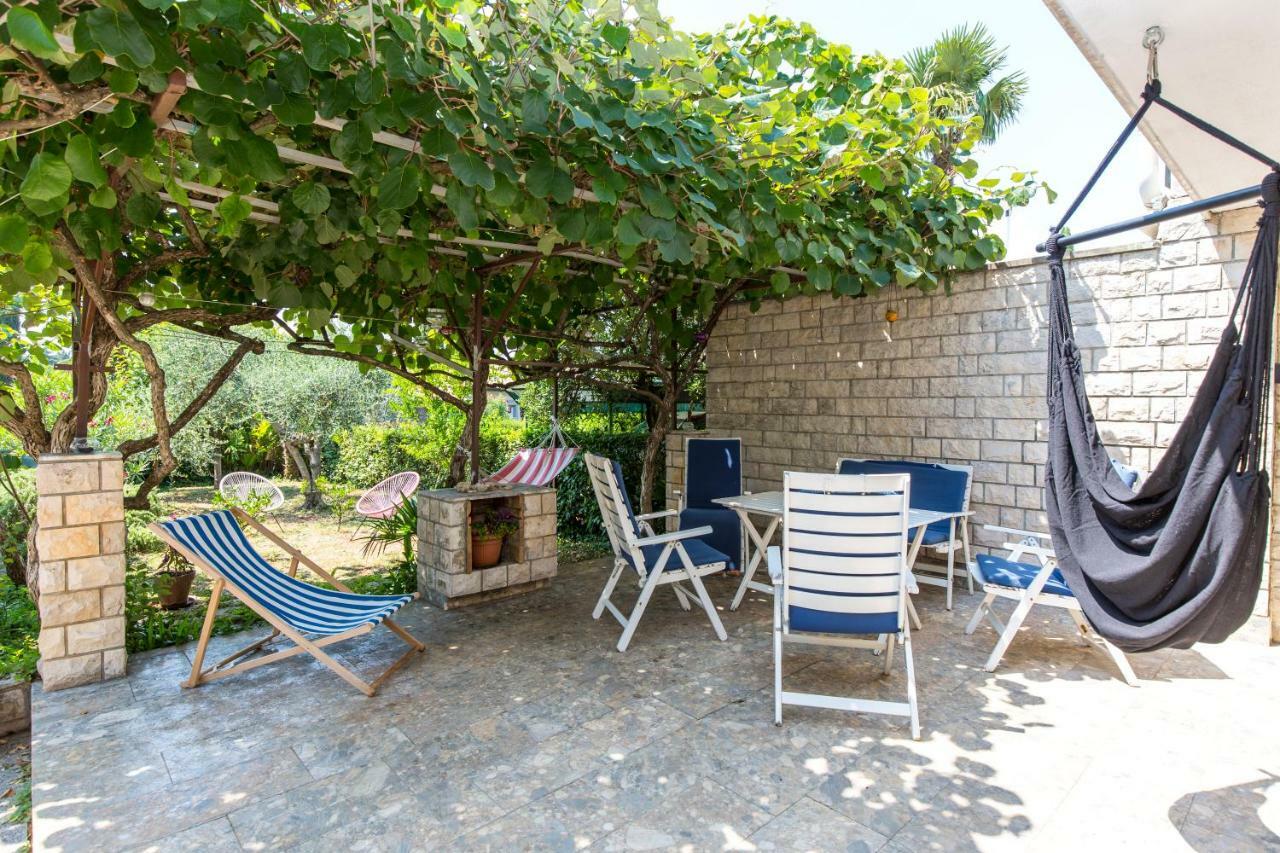 Casa Flora 3-Minutes' Walk From The Beach Novigrad Istria Εξωτερικό φωτογραφία
